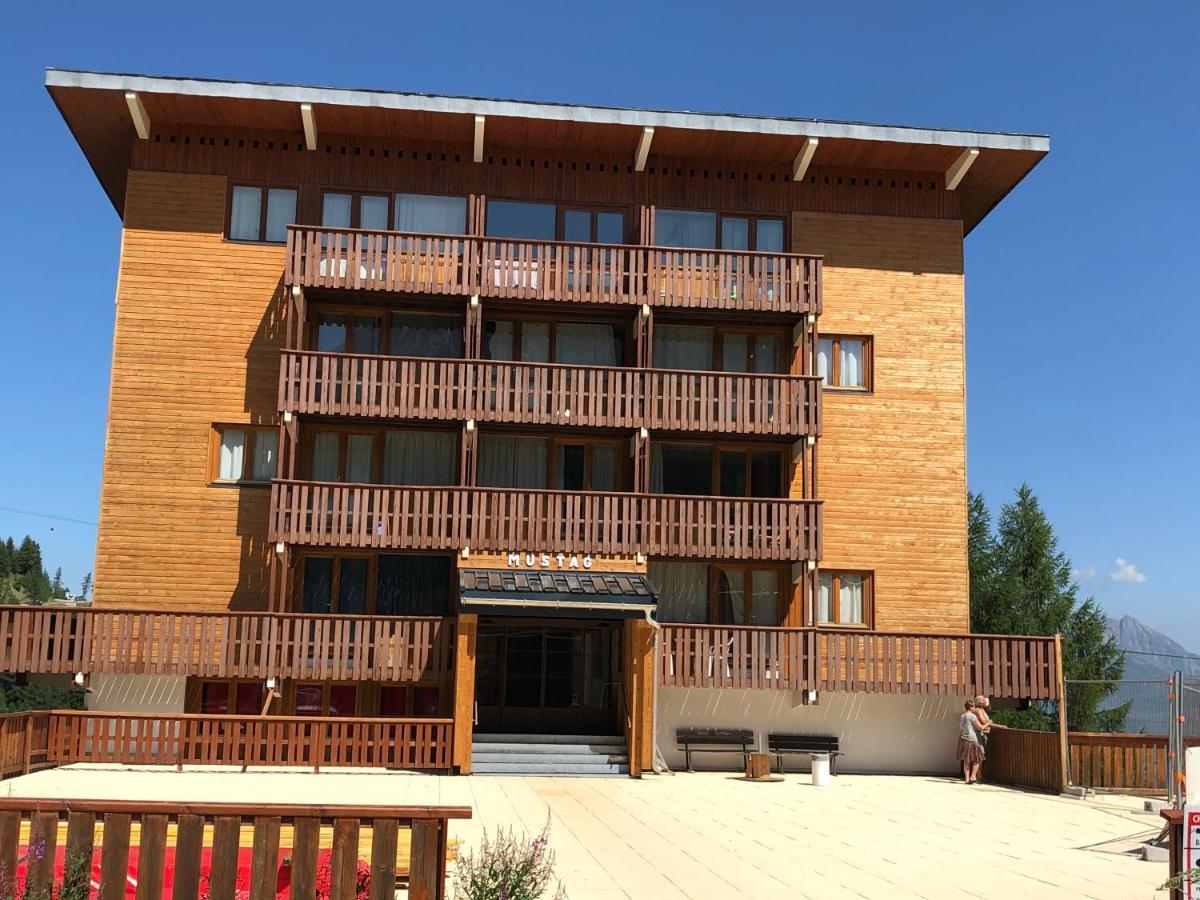 Plagne Centre - Immeuble Le Mustag - Wifi Apartment La Plagne Bagian luar foto